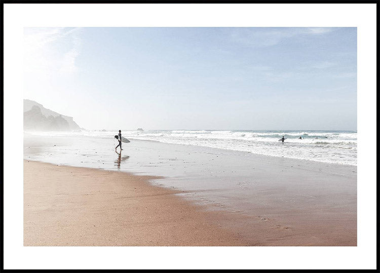Sunshine Beach Surfer Poster - Posterbox.no