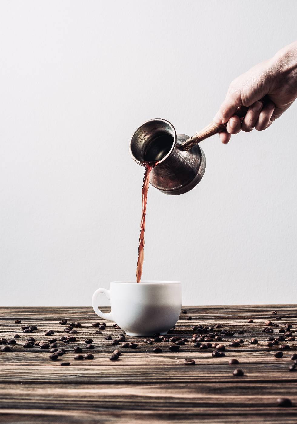 Pouring Coffee Poster - Posterbox.no