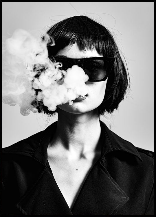 Smoke in the Face Poster - Posterbox.no