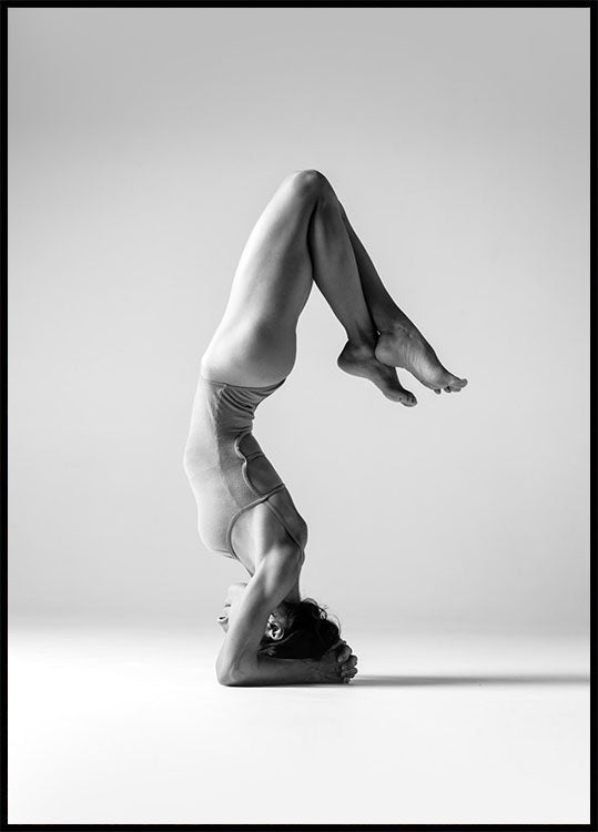 Practicing Yoga Poster - Posterbox.no