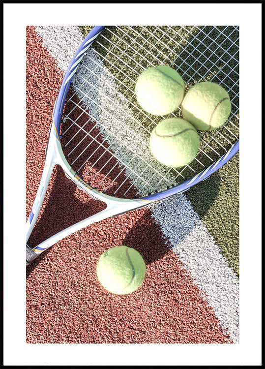 Tennis Racket And Balls Poster - Posterbox.dk