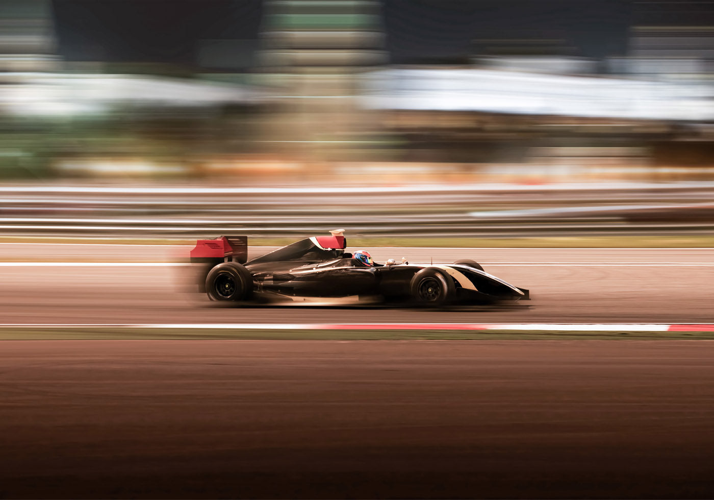 F1 Car in Motion Poster - Posterbox.no