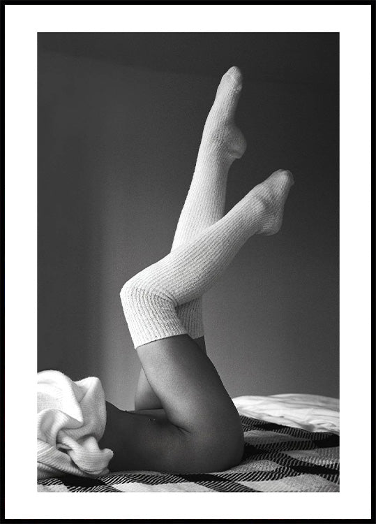 Woman Legs in Bed Poster - Posterbox.no