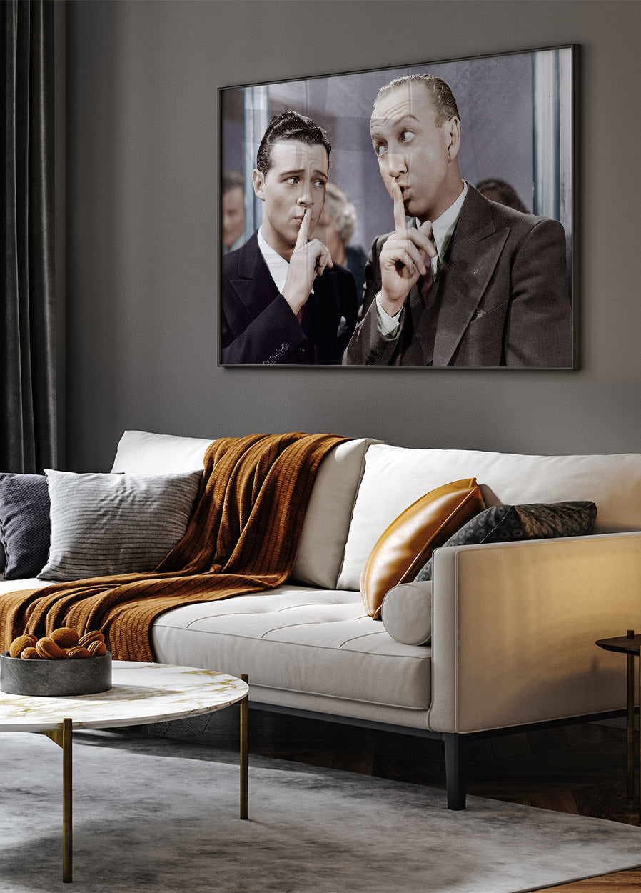 Discretion Poster - Posterbox.no