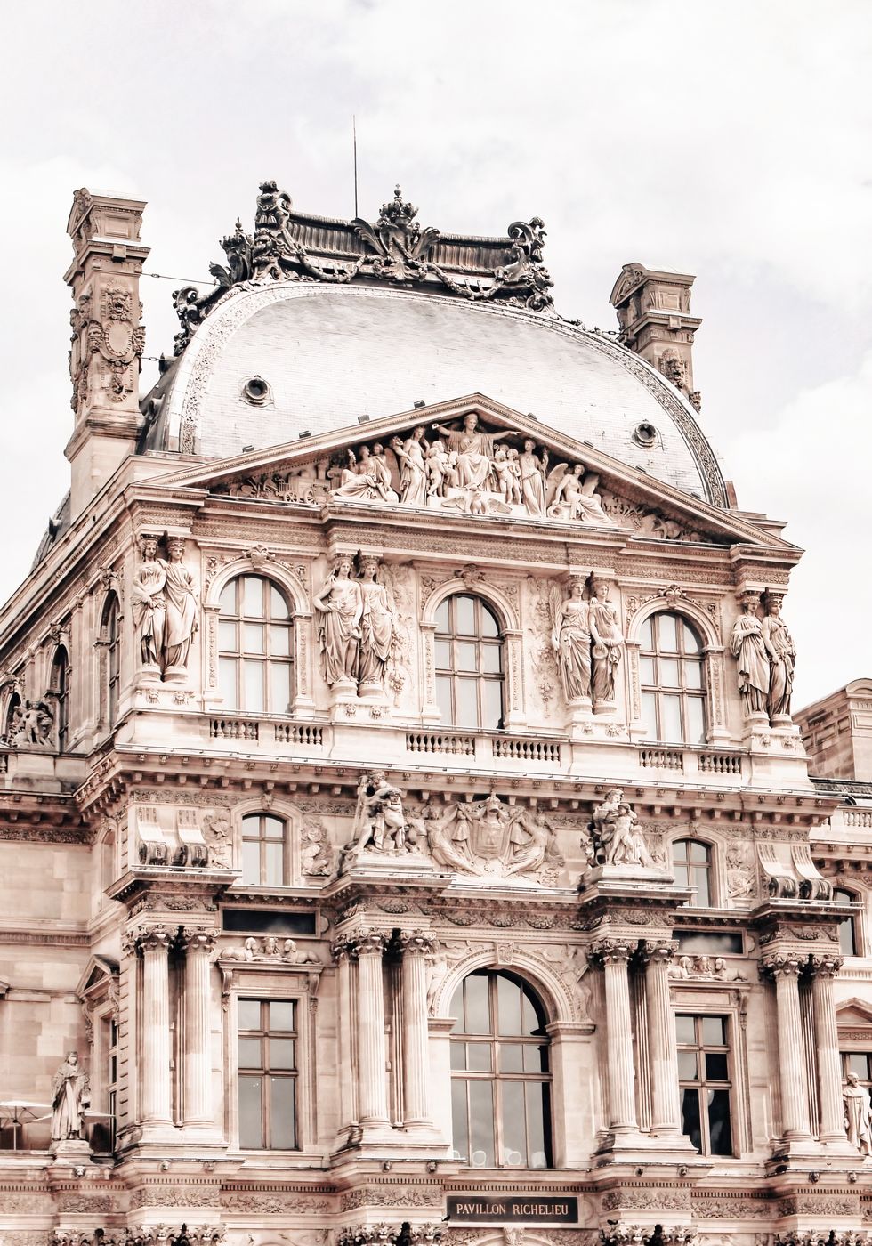 Pavillon Richelieu, Palais du Louvre Paris Poster - Posterbox.no