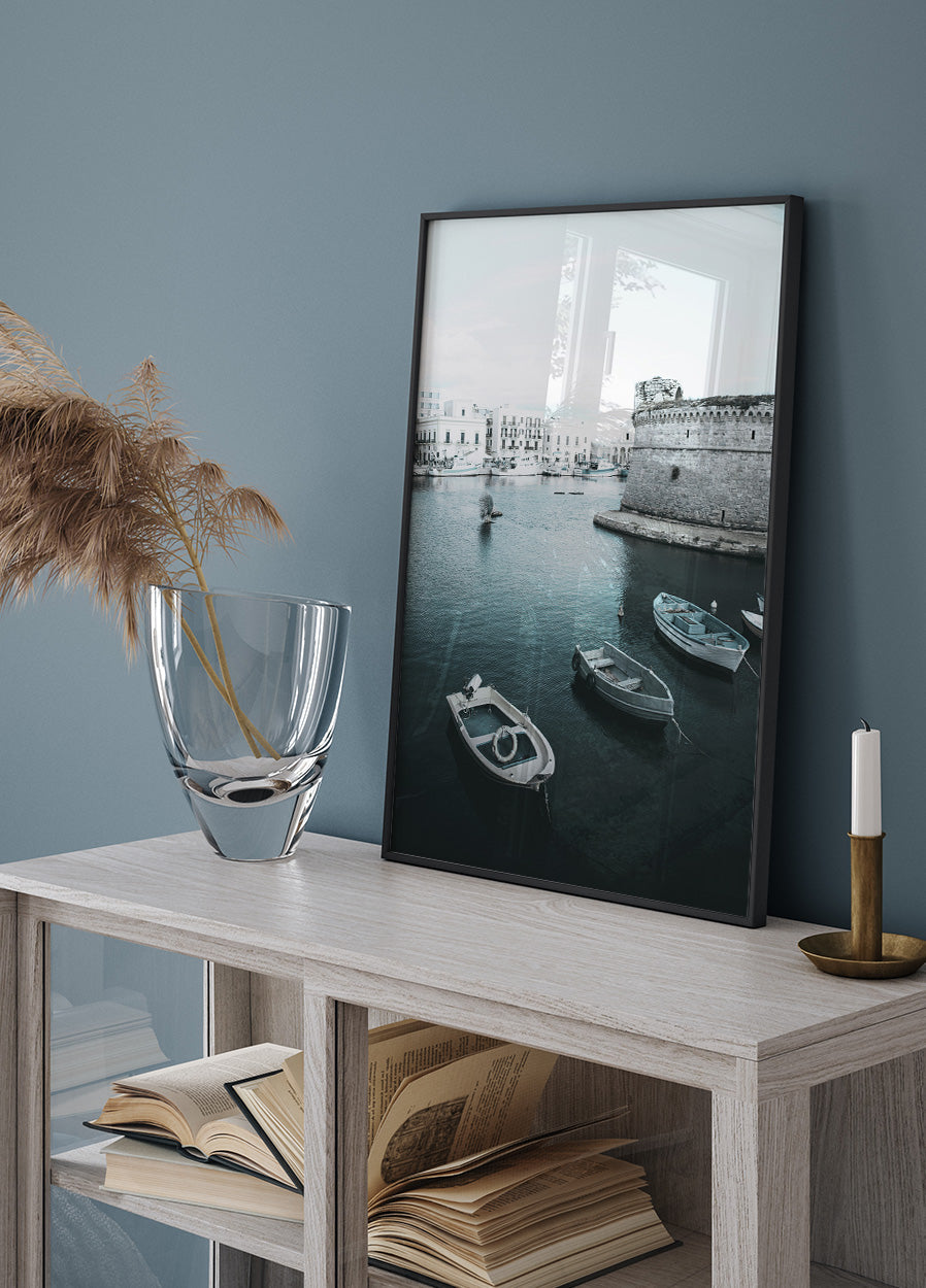 Boats With Views of Puglia Poster - Posterbox.dk
