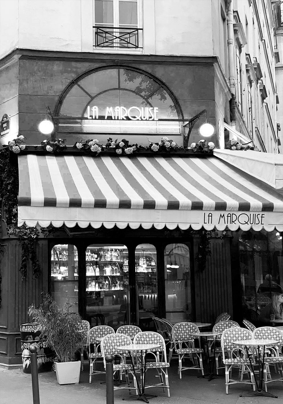 Paris cafe La Marquise Black & White Poster