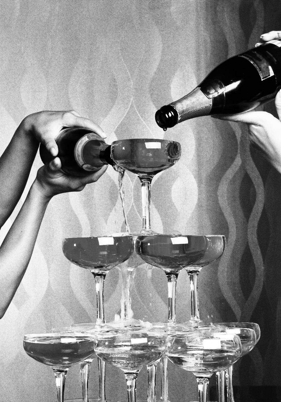 Champagne Glasses Print Poster - Posterbox.dk