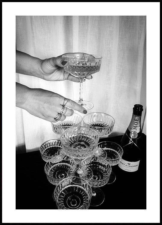 Champagne Glasses Pyramid Poster - Posterbox.dk