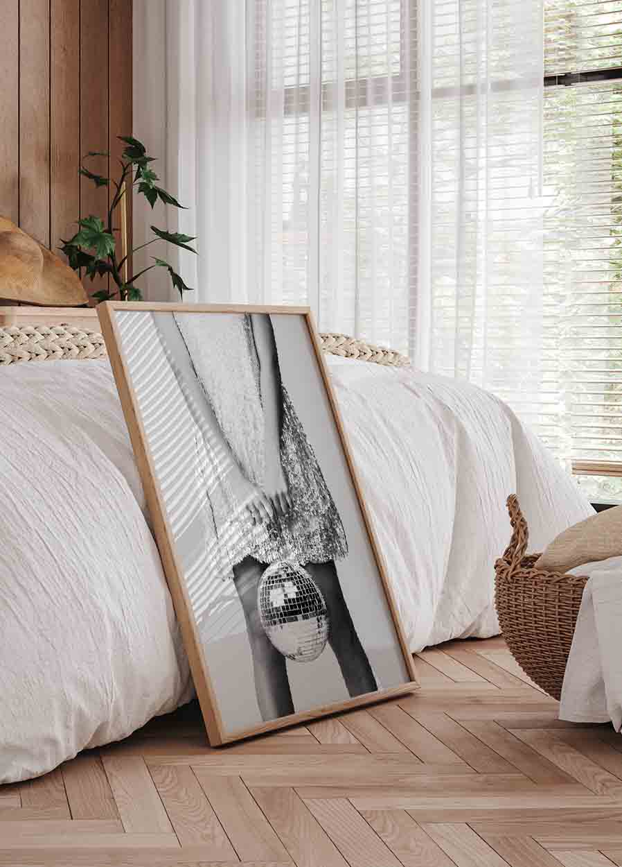 Woman with Discoball Poster - Posterbox.dk