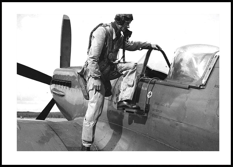 Spitfire Pilot Poster - Posterbox.dk