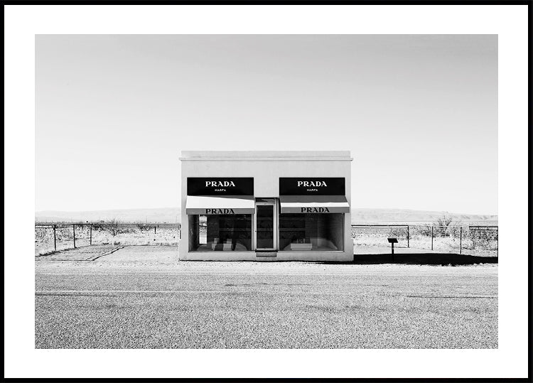 Prada Marfa Texas B&W Poster - Posterbox.dk