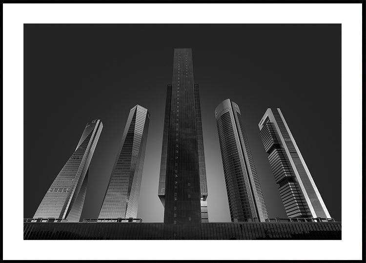 Modern giants Poster