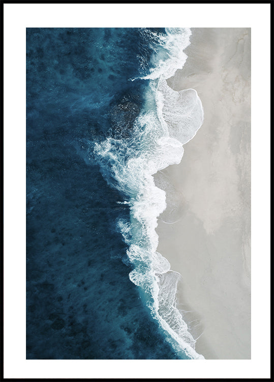 Waves Wash To The Shore Poster - Posterbox.dk