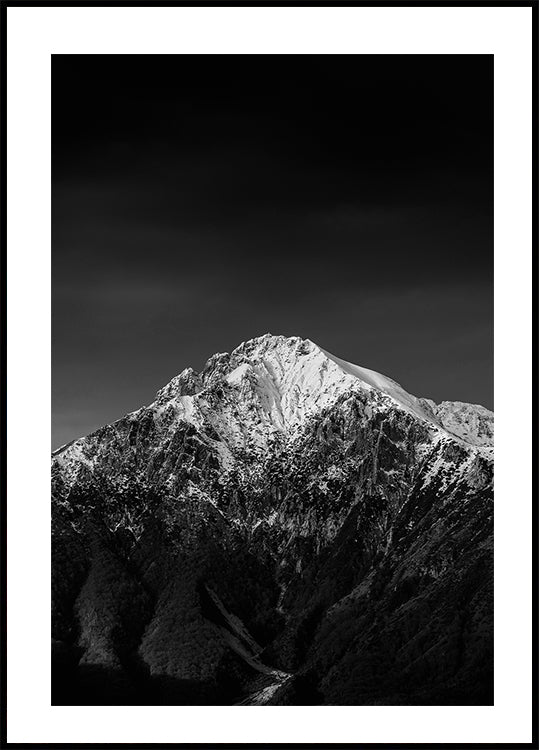 A Large Snow-Capped Mountain Portrait Poster - Posterbox.dk