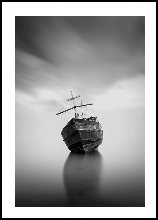 An Old Ship Stranded Poster - Posterbox.dk