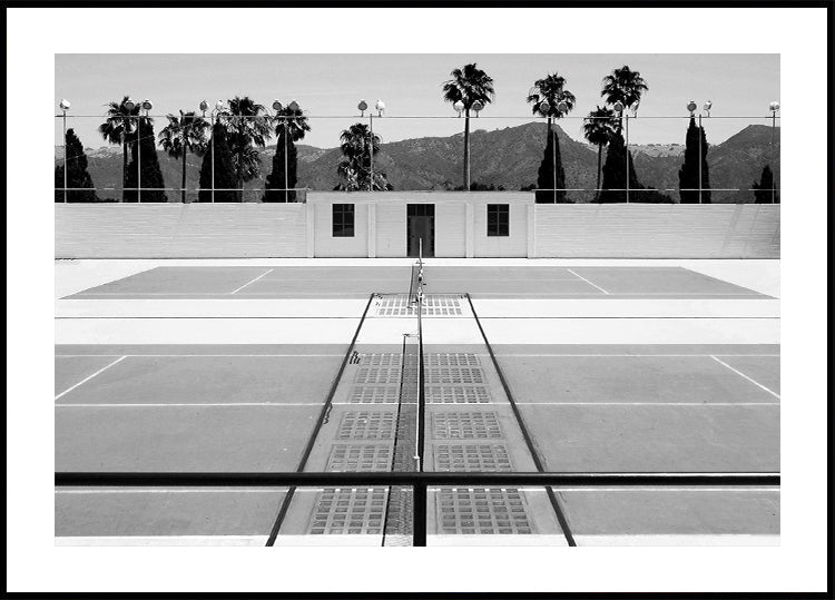 Tennis Court and Palm Trees Poster - Posterbox.dk