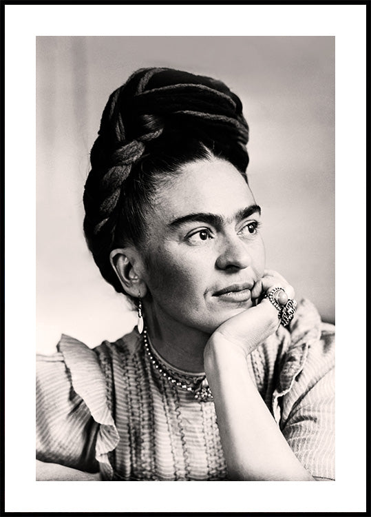 Frida Kahlo Portrait No. 3 Poster - Posterbox.dk