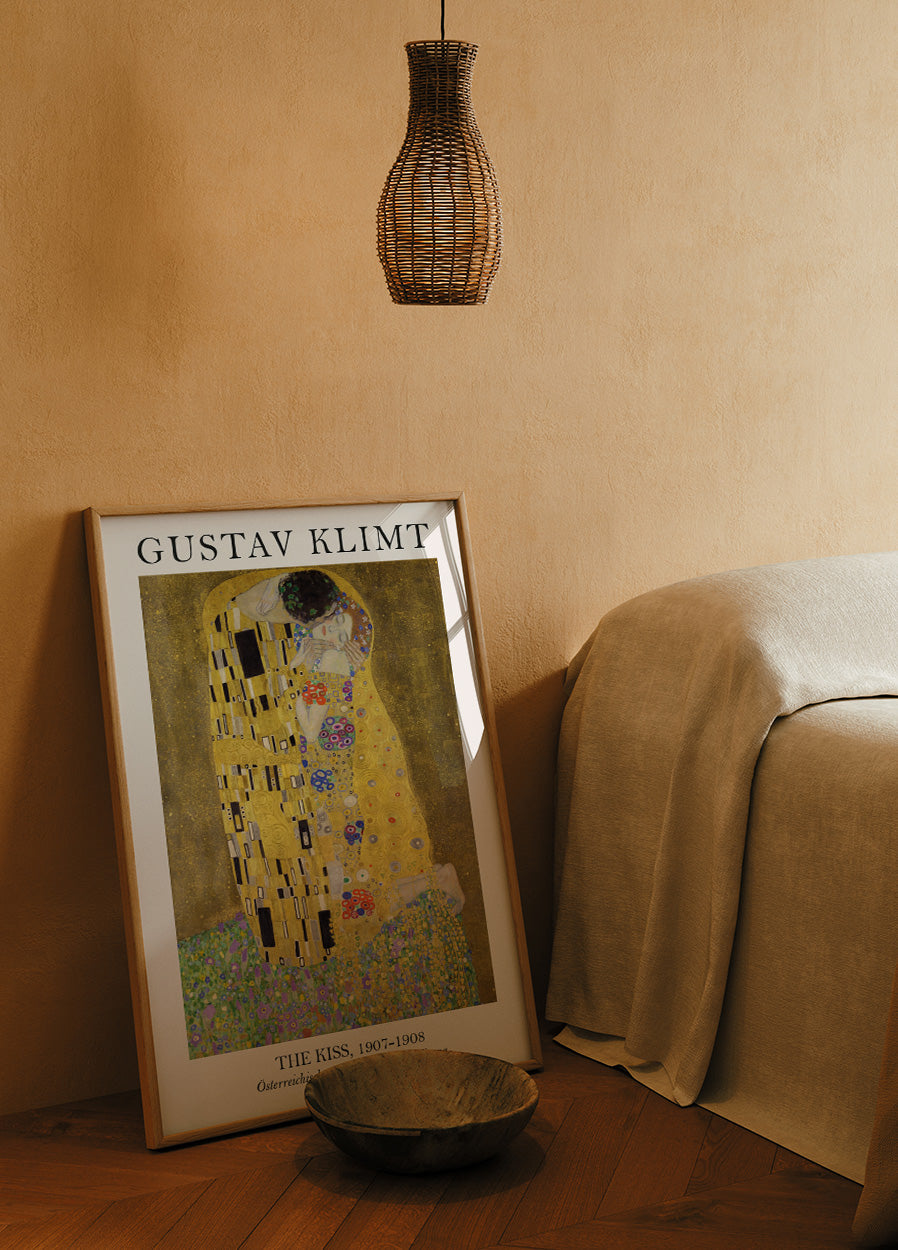 The Kiss By Gustav Klimt Poster - Posterbox.dk