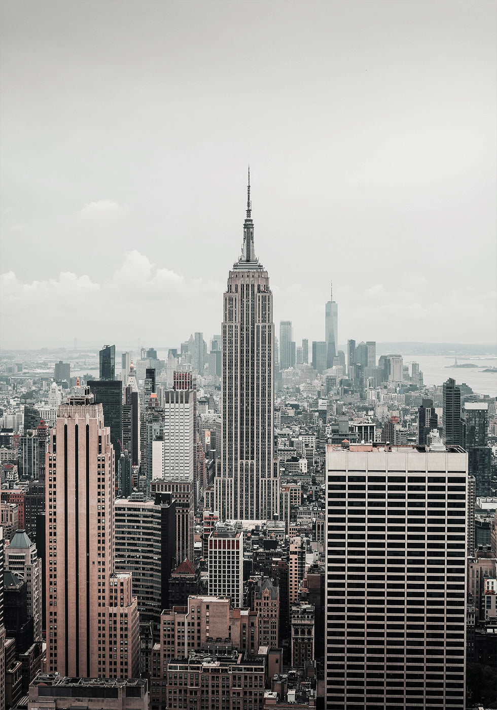 Skyline of New York City with the Empire State Building Poster - Posterbox.dk