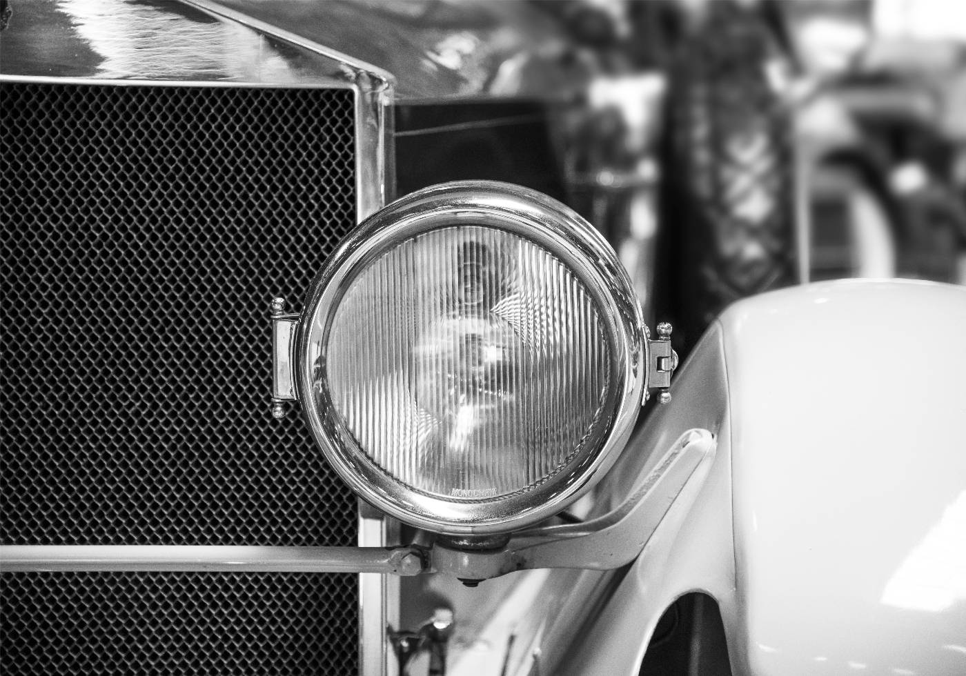 Vintage Car Headlamp Poster - Posterbox.no