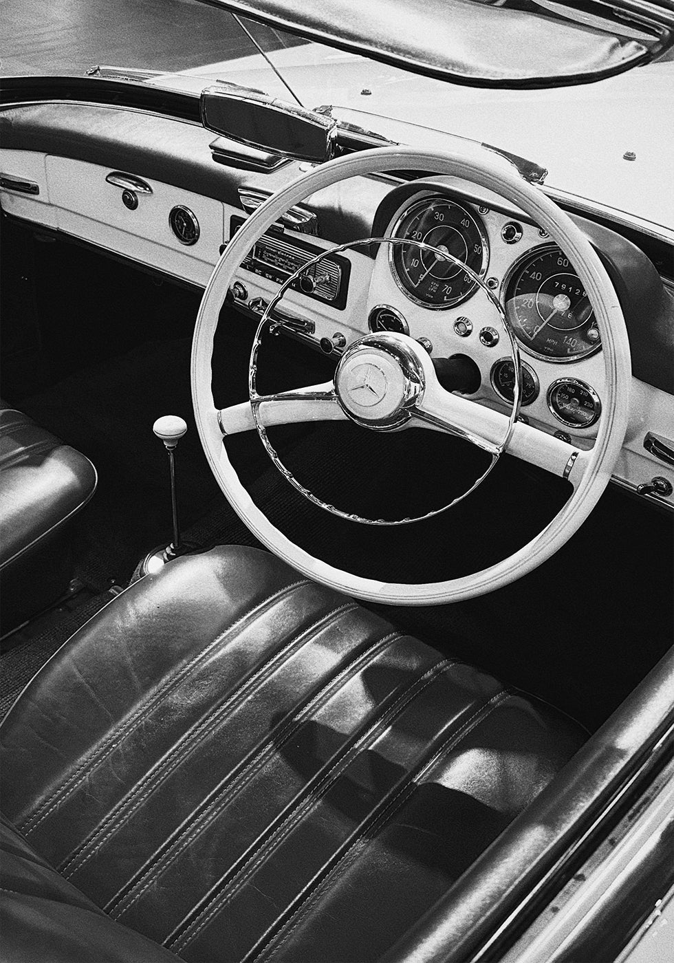 Vintage Mercedes Car Seat Poster - Posterbox.dk