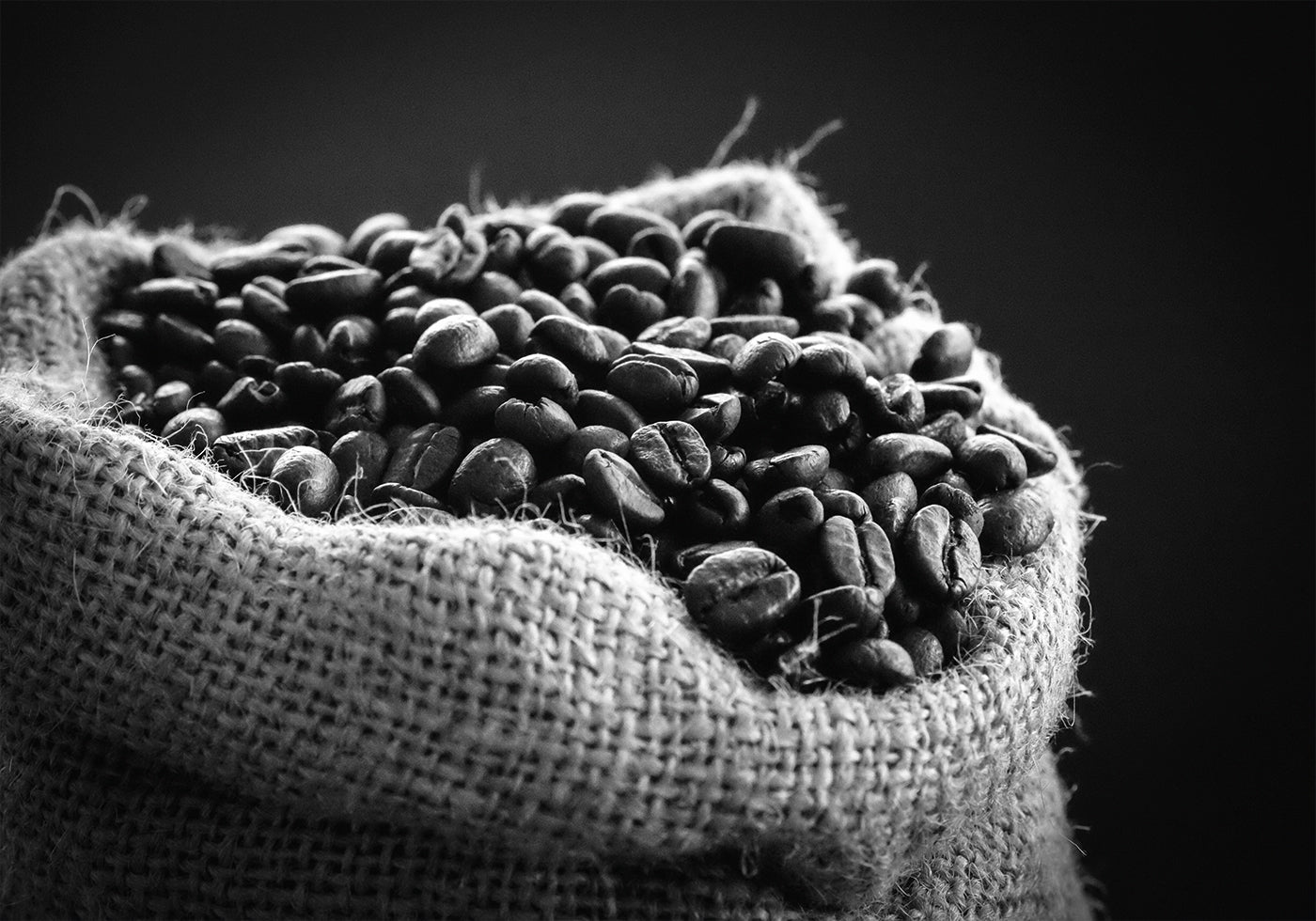 Bag Of Coffee Beans Poster - Posterbox.dk