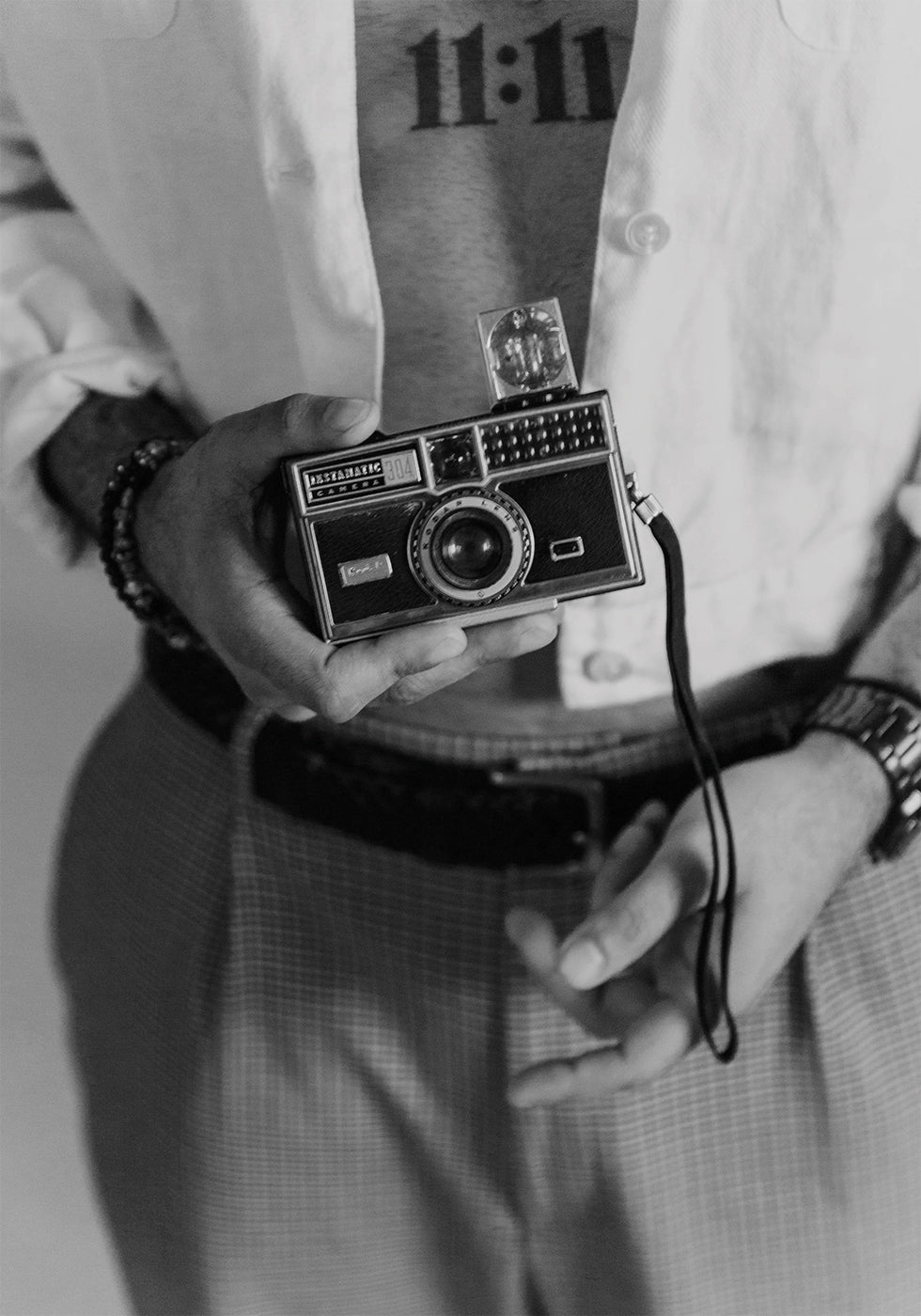 Man with Camera Poster - Posterbox.dk