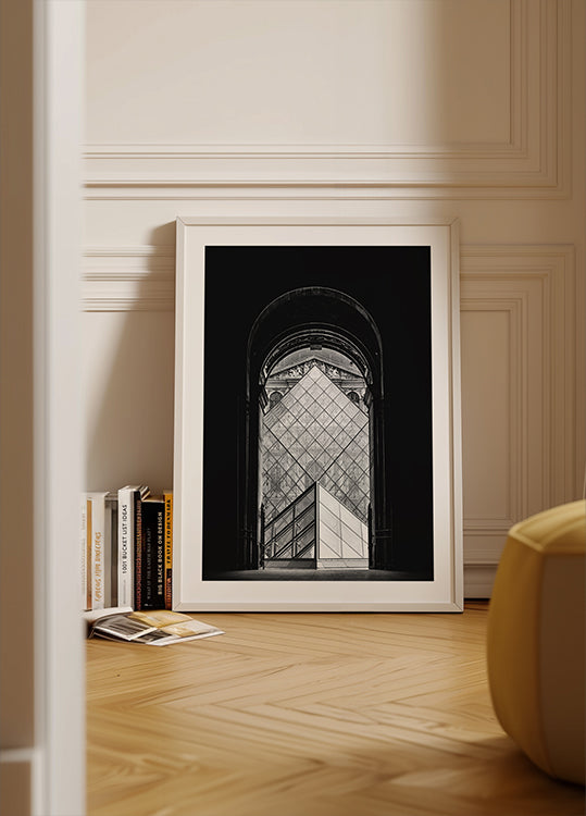 Musée du Louvre Pyramid Black & White Poster