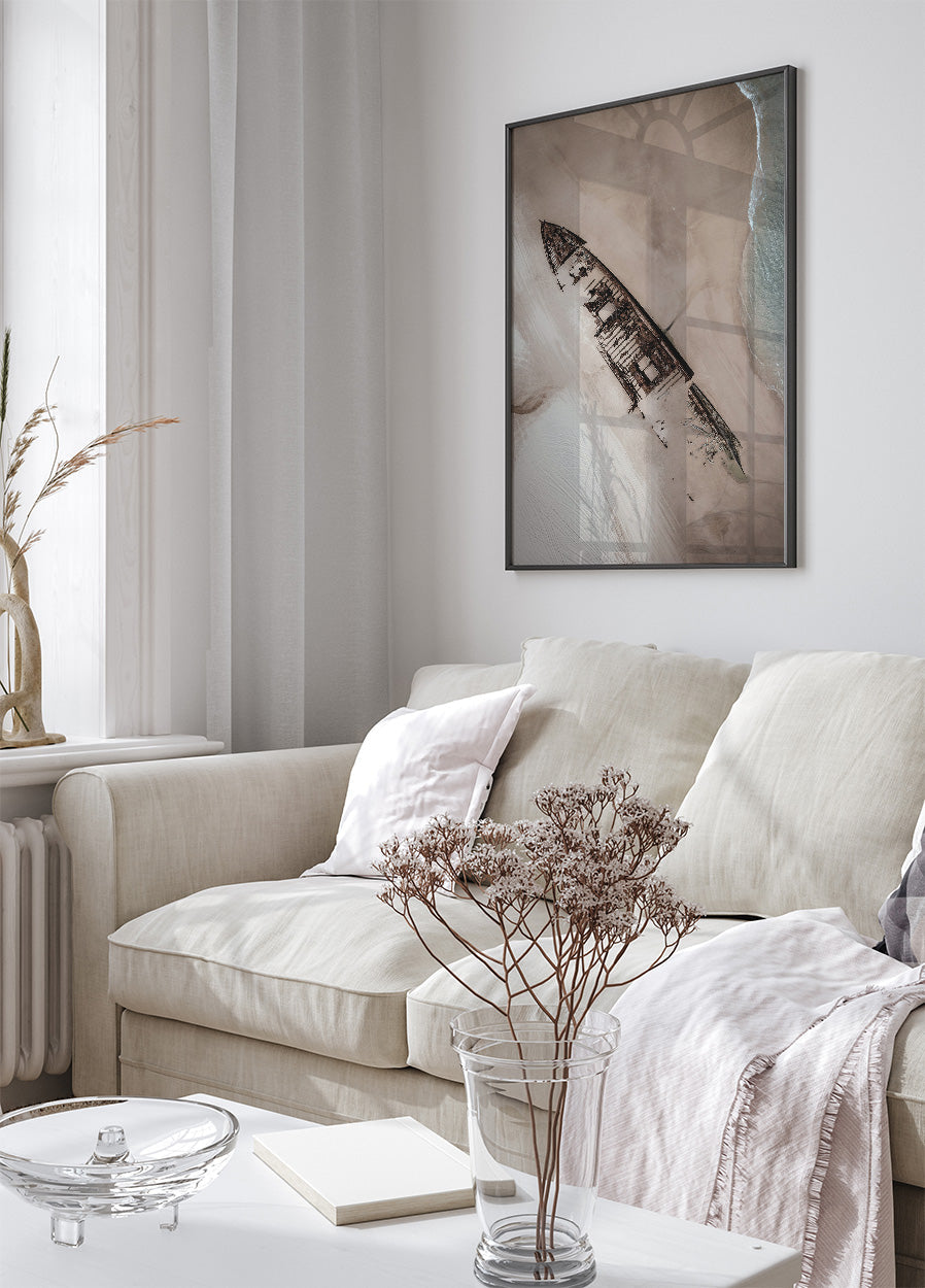 Old Ship On The Beach Poster - Posterbox.dk