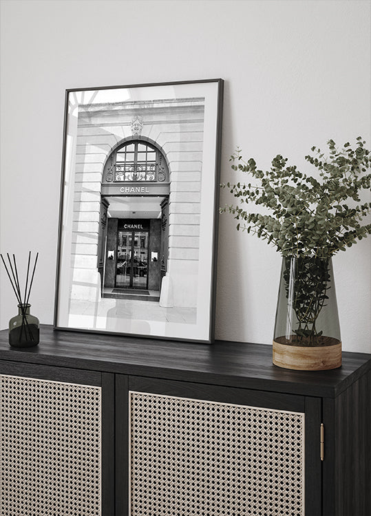 Chanel Boutique Black and White Poster - Posterbox.dk