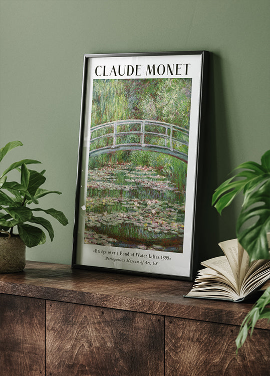 Claude Monet - Bridge over a Pond of Water Lilies Poster - Posterbox.dk