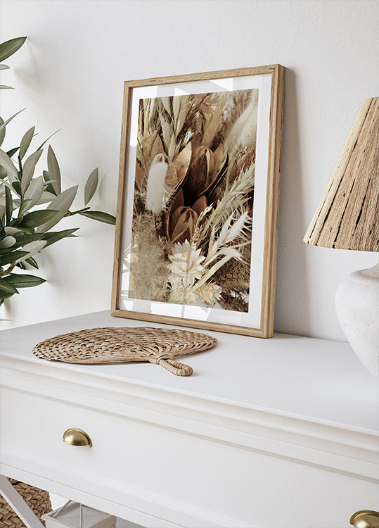 Delicate Dried Flowers Bouquet Poster - Posterbox.dk