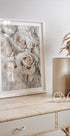 Elegant White Rose Bouquet Poster - Posterbox.dk