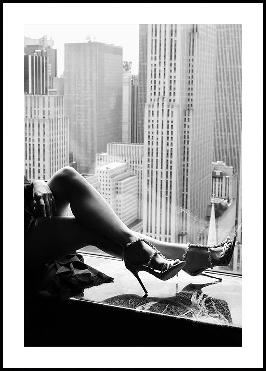 High Heels, City Skyline Black and White Fashion Poster - Posterbox.dk