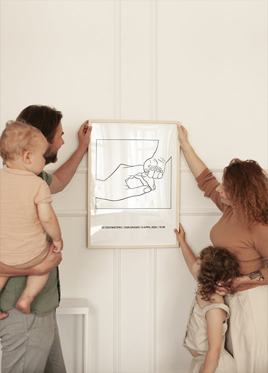 Holding Hands Birth, Minimalist Baby and Parent Line Art Poster - Posterbox.dk
