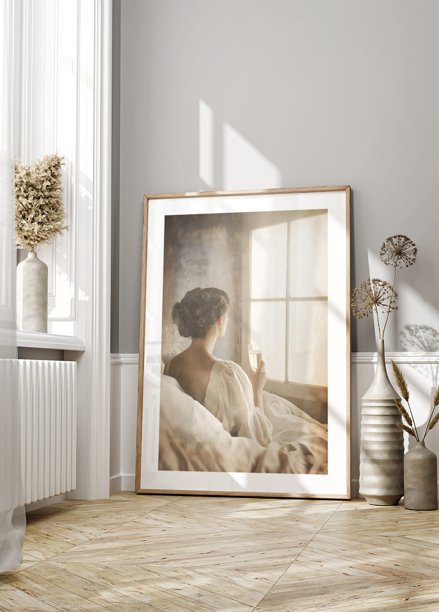 Moments of Stillness – Woman With Champagne Poster - Posterbox.dk