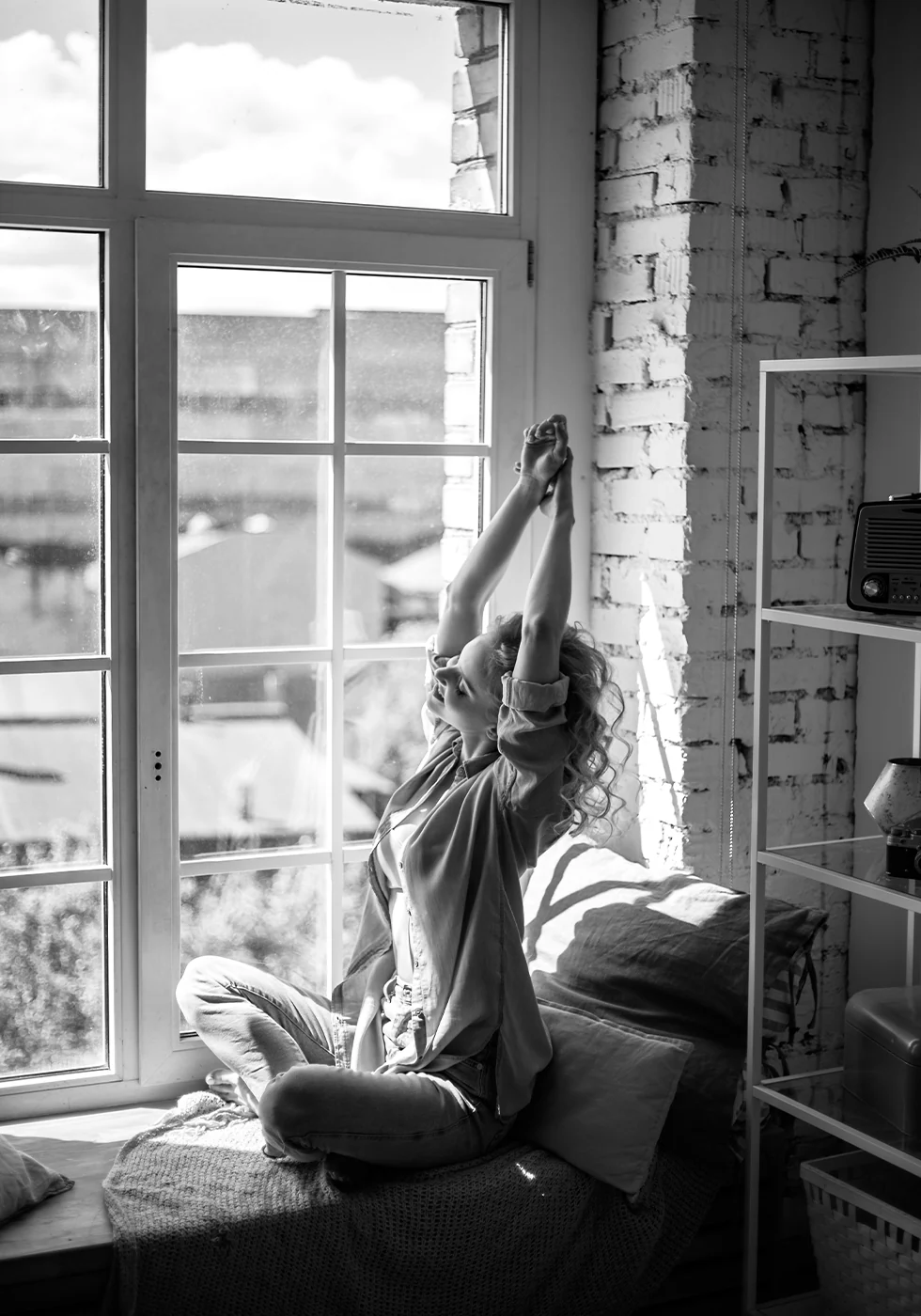 Morning Relaxation by the Window Poster - Posterbox.dk