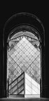 Musée du Louvre Pyramid Black & White Plakat - Posterbox