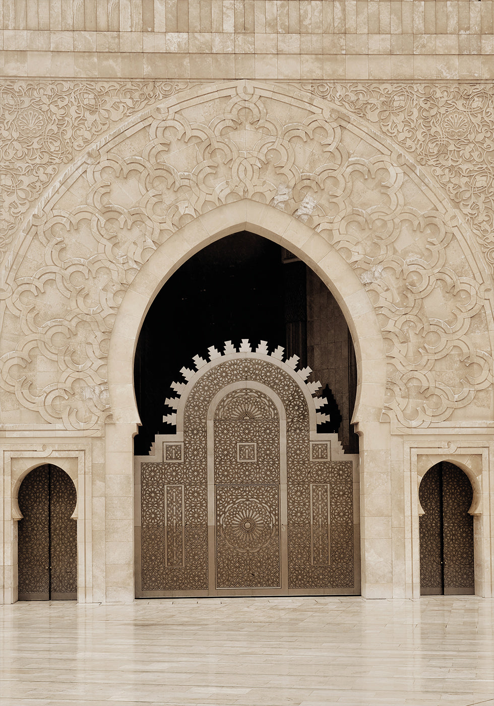 Ornate Main Door of Hassan II Mosque, Casablanca Poster - Posterbox.dk