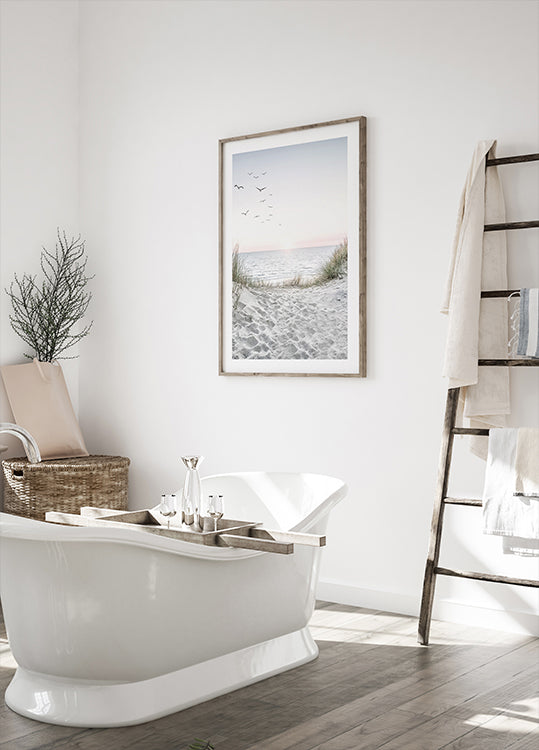 Seagulls and Sandy Beach Poster - Posterbox.dk