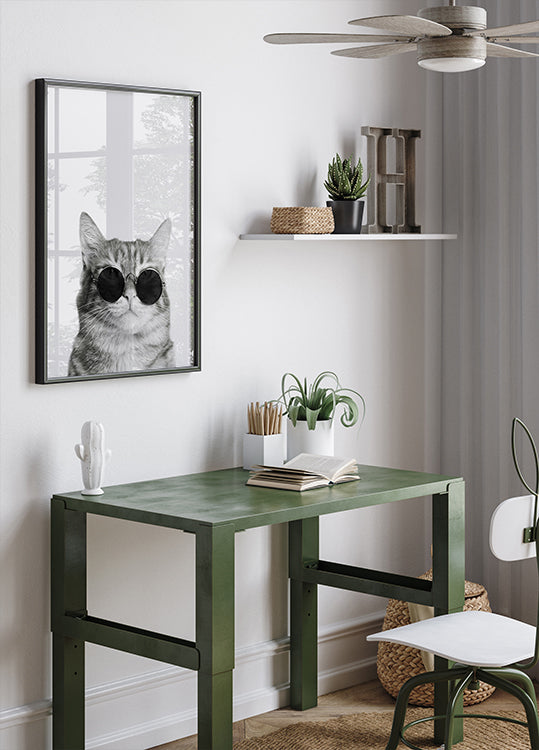 Sophisticated Feline in Sunglasses Poster - Posterbox.dk
