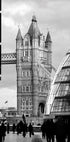 Tower Bridge Close-Up Perspective Poster - Posterbox.dk