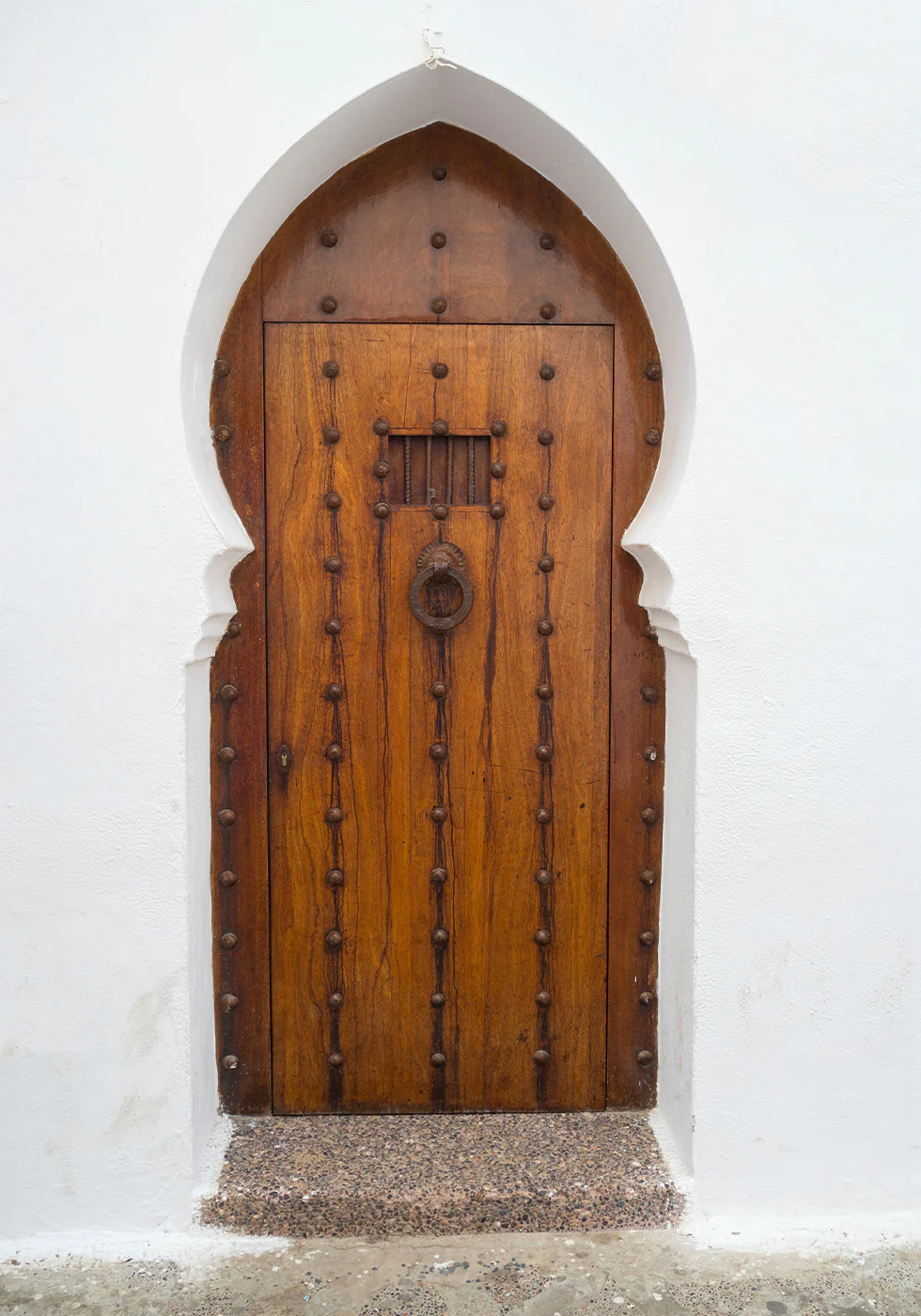 Traditional Arabic Wooden Door Poster - Posterbox.dk